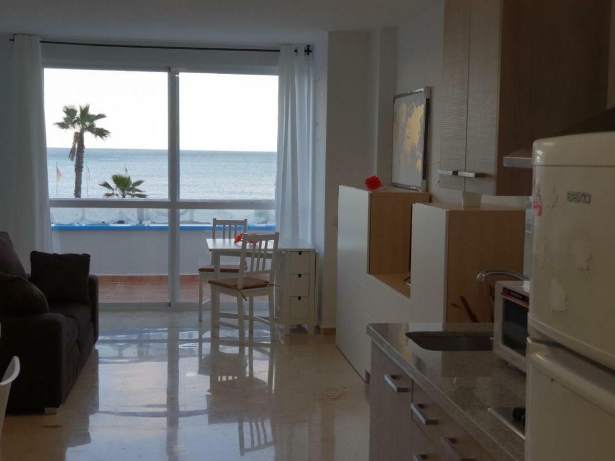 Nuevo Roca Chica, Primera Linea Playa,Torremolinos Exterior foto